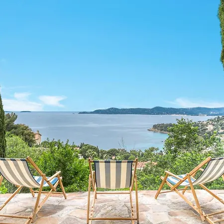 Bright With Terrace And Sea View Διαμέρισμα *